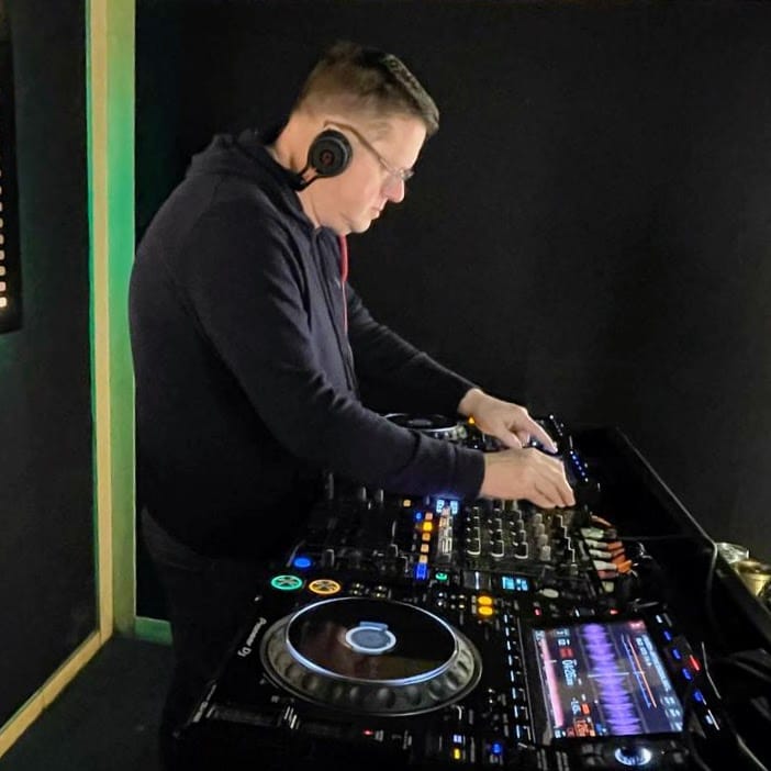 DJ Mix: Sunday Session